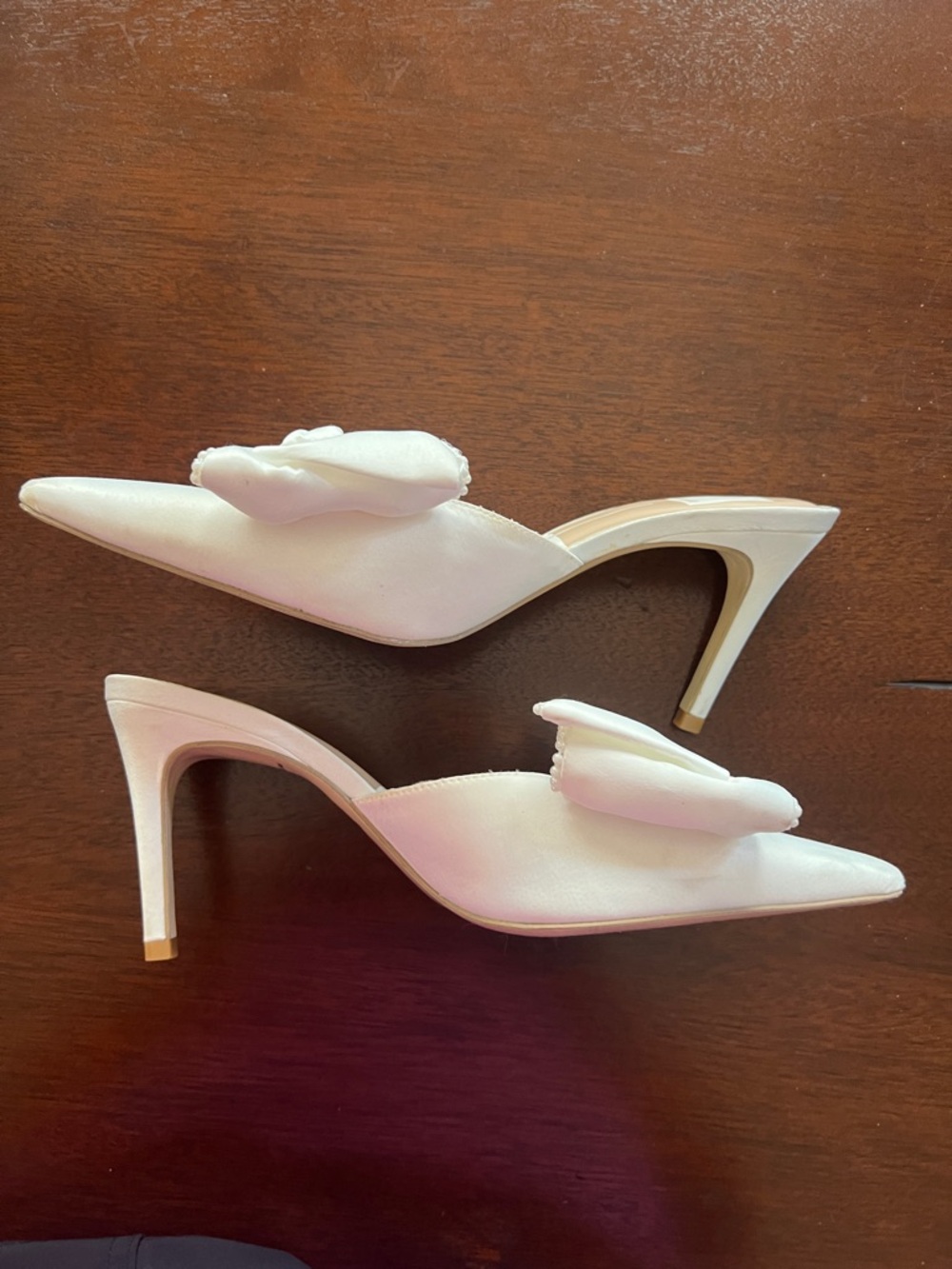 Dolce Vita Kayli Satin Pointed-Toe Bow Mules - Picture 3 of 12